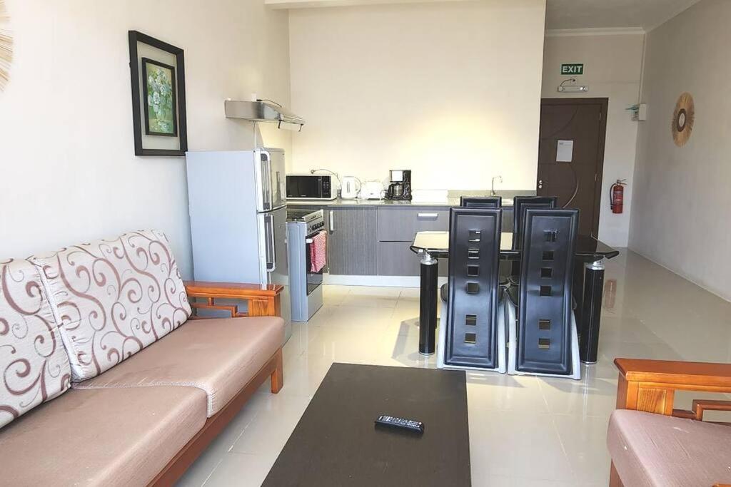 Number 8, 2Nd Floor, Pebble Bay Apartments กรองด์เบย์ ภายนอก รูปภาพ